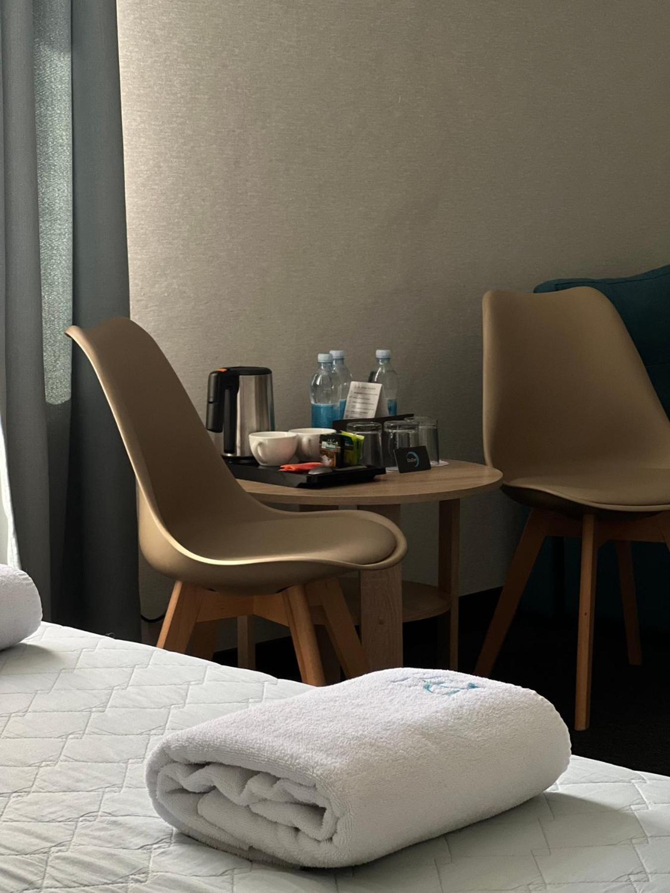 Hotel Dozari Korostyshiv ภายนอก รูปภาพ