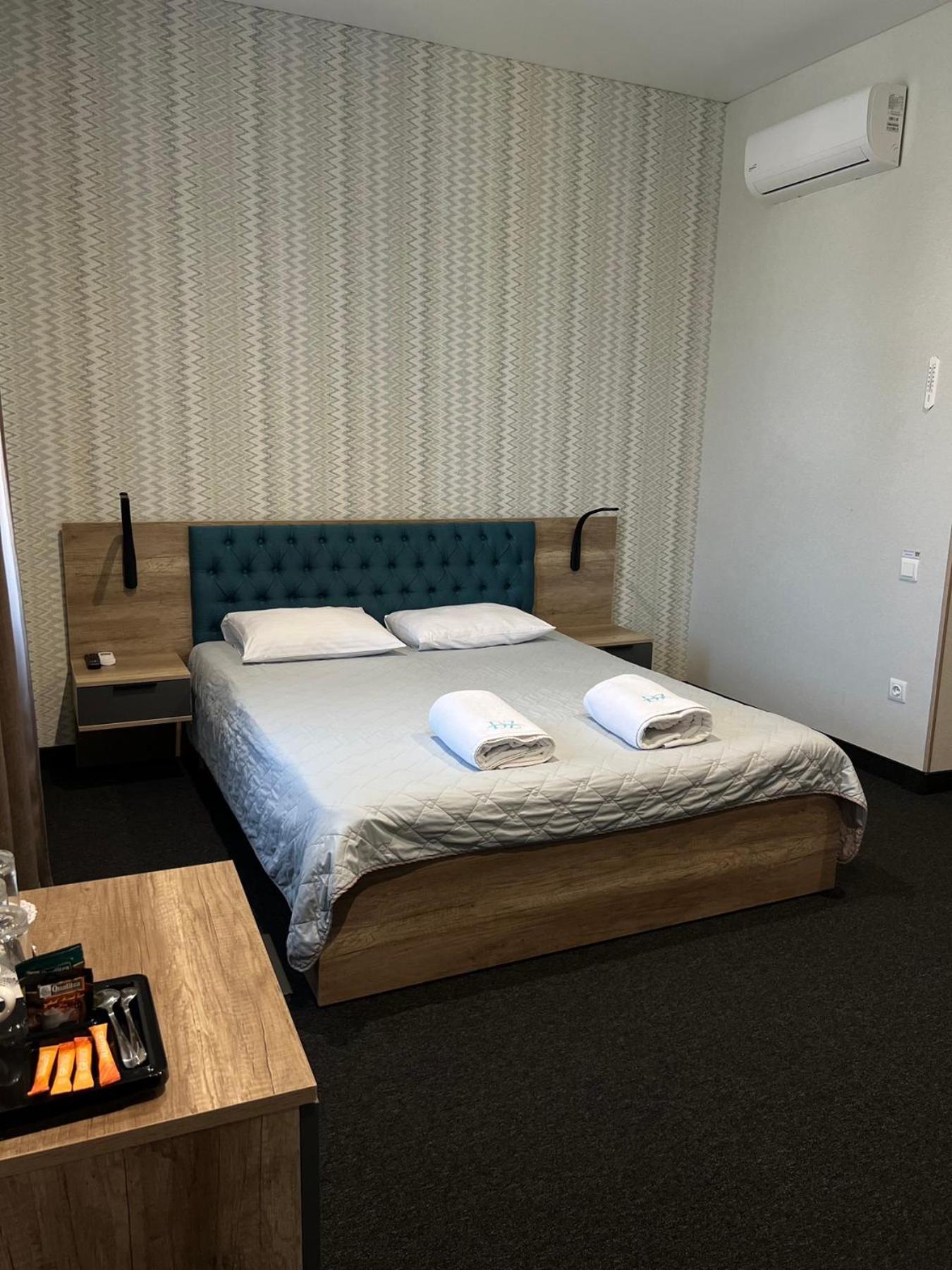 Hotel Dozari Korostyshiv ภายนอก รูปภาพ